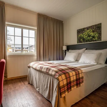 Vollan Gjestestue Hotel 4*