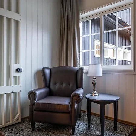 Hotel Vollan Gjestestue 4*