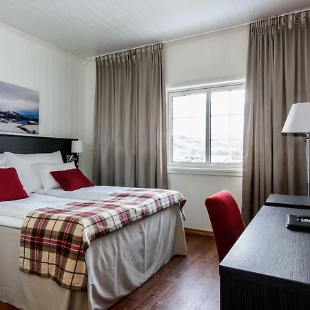 Vollan Gjestestue Hotel 4*